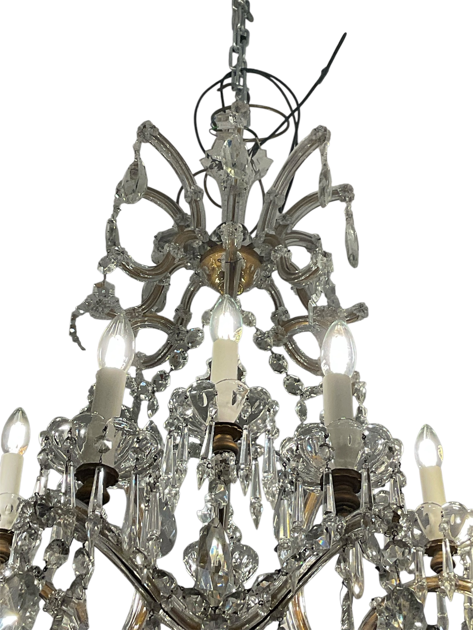 Amazing quality Crystal chandelier